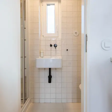 Apartamento Madragoa 3 *