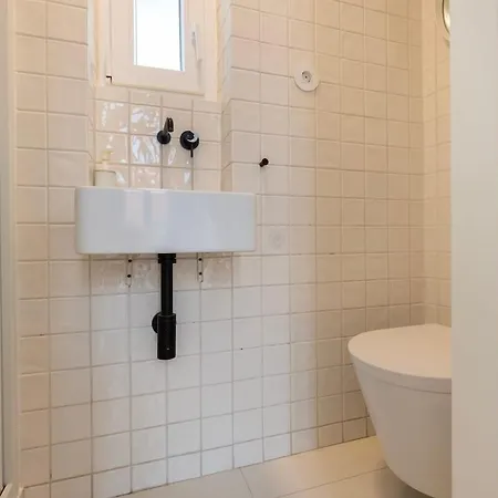 Madragoa 3 * Лісабон